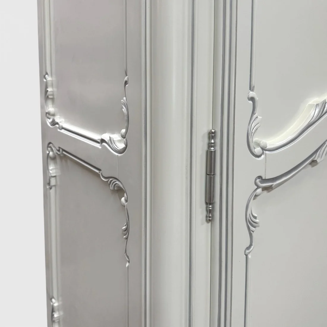 471 Dulap 2 usi Cleopatra 4 1100x1100.jpg