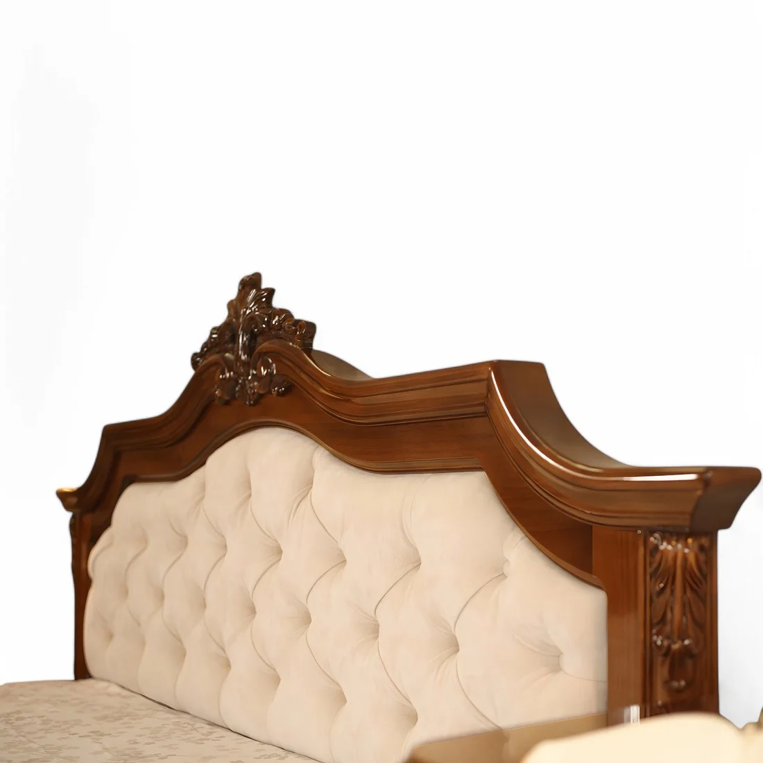 Posteľ 1600 ROYAL 4.jpg