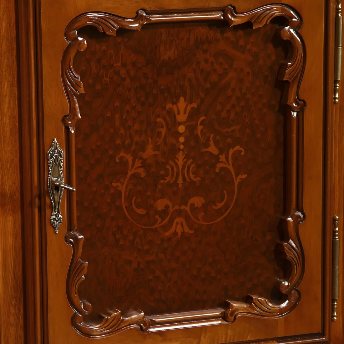 Vitrína roh CLEOPATRA 5