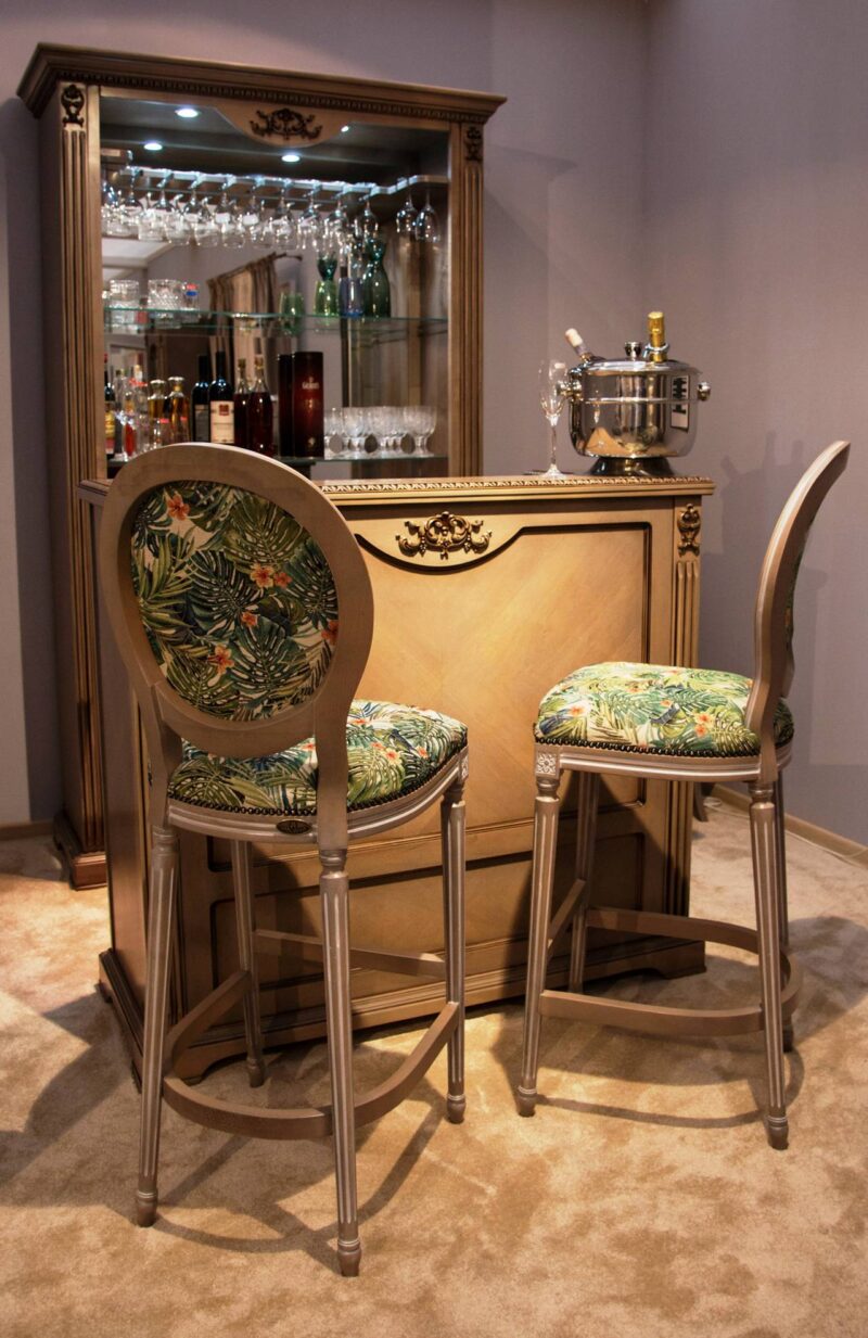 Barovy pult VICTORIA